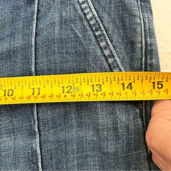 Authentic Gap 1969 Mid-Weight High Rise Trouser Jesns Women’s Size 2/26 - Picture 8 of 11